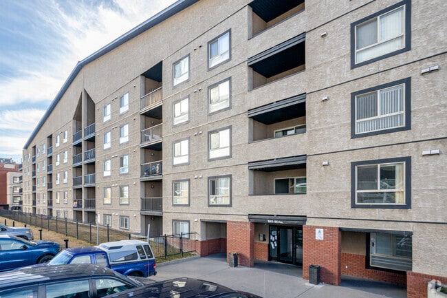 Bâtiment Nord - Square 104