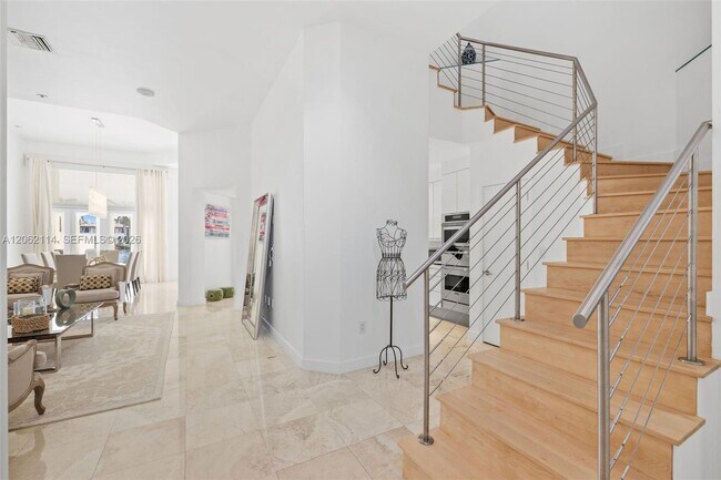 Foto del edificio - 21103 NE 38th Ave