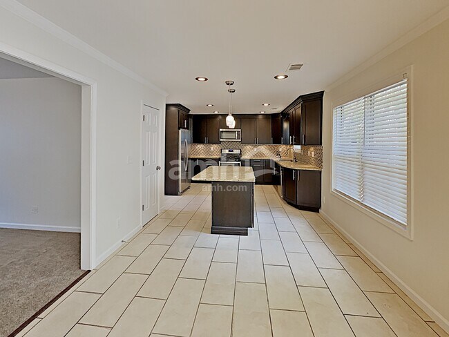 Building Photo - 1067 Woodsong Pass Ct