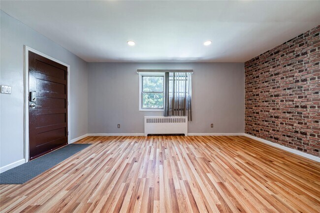 Foto del edificio - 234-28 131st Ave