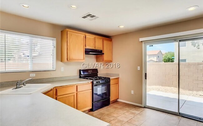 Foto del edificio - 7244 Nova Ridge Ct