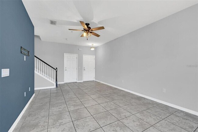 Foto del edificio - 2471 Seven Oaks Dr