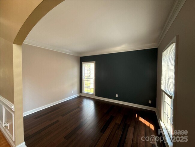 Foto del edificio - 2712 Sawgrass Ridge Pl