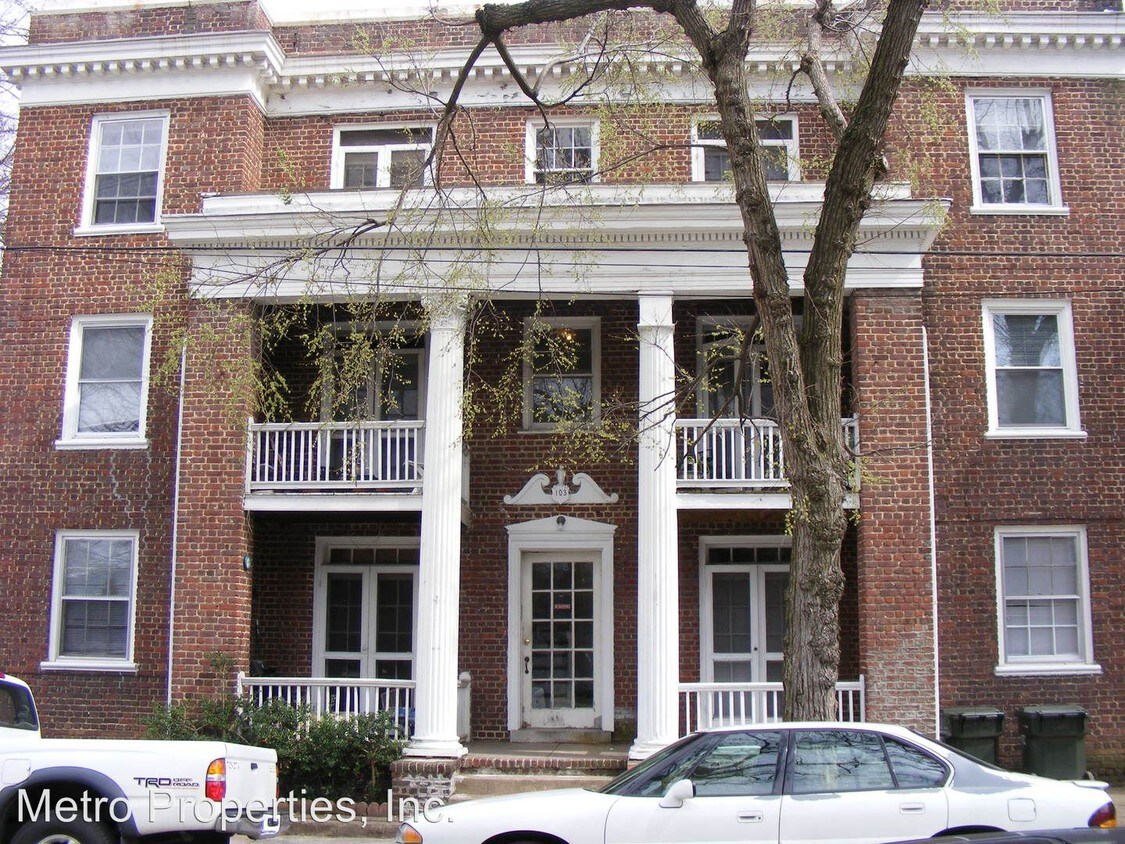 Primary Photo - 103 N Colonial Ave