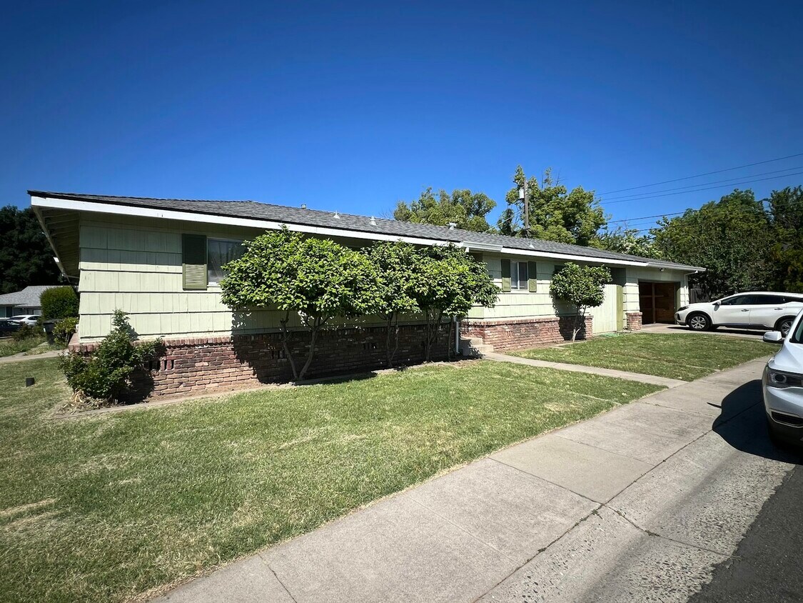 Foto principal - 1461 Topaz Way
