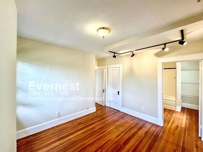 Foto del edificio - 4600 Park Ave