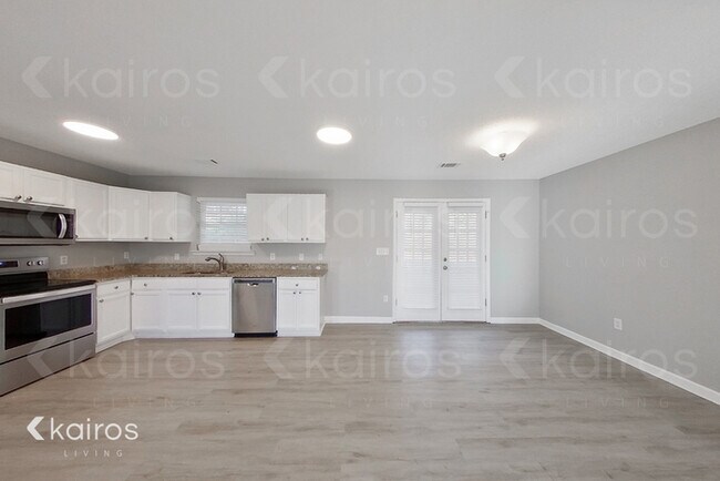 Building Photo - 334 Amanda Dr