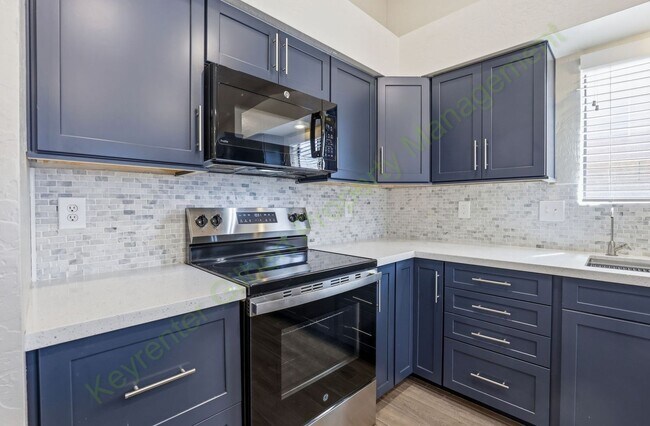 Building Photo - Beautiful Gilbert Home Near Downtown, Parks & Top Commuter Routes!