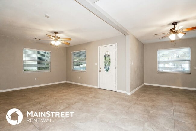 Building Photo - 525 Braddock St S