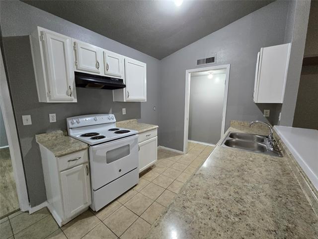 Foto del edificio - 9571 Gonzales Dr