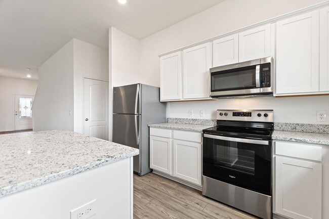 Building Photo - Deposit-Free! Modern, energy efficient hom...