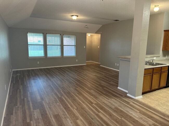 Foto del edificio - Adorable 3-2-2 in Trails of Chesnut Meadow in Forney!