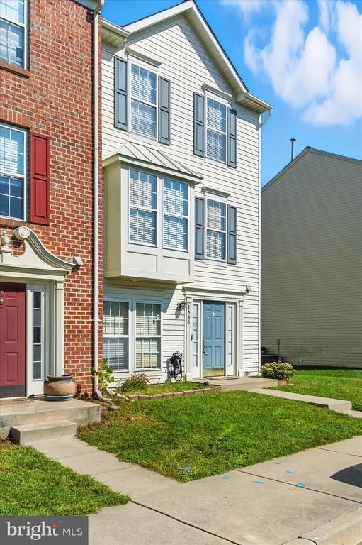 Building Photo - 1065 Jeanett Way