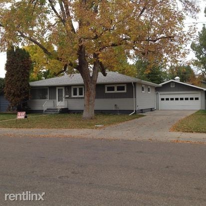 Primary Photo - 4 br, 2 bath House - 169 Riverview C