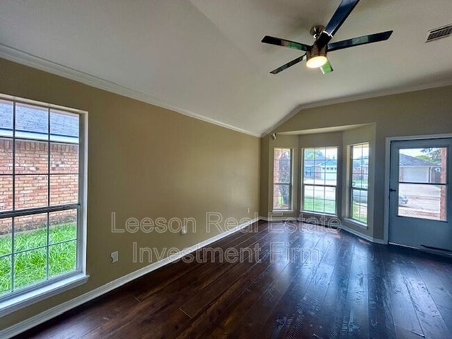 Building Photo - 3315 Raleigh Pl