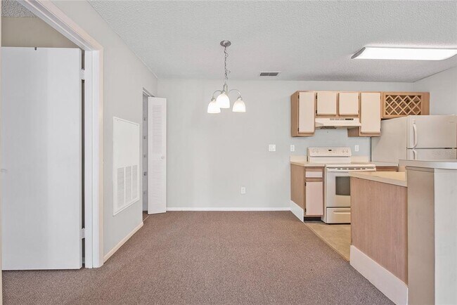 Foto del edificio - 727 Sugar Bay Way