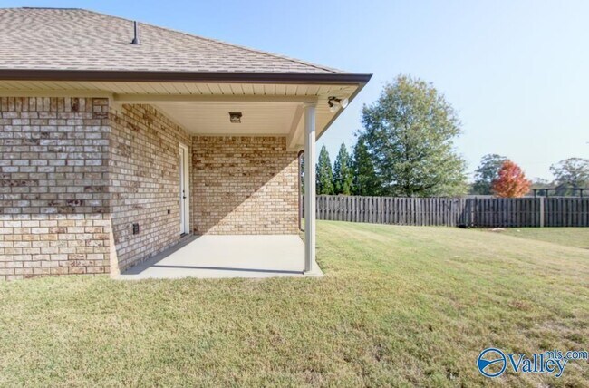 Foto del edificio - 25970 Fieldstone Dr