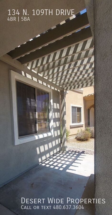 Foto del edificio - 134 N 109th Dr