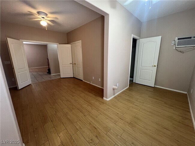 Building Photo - 197 Oella Ridge Ct
