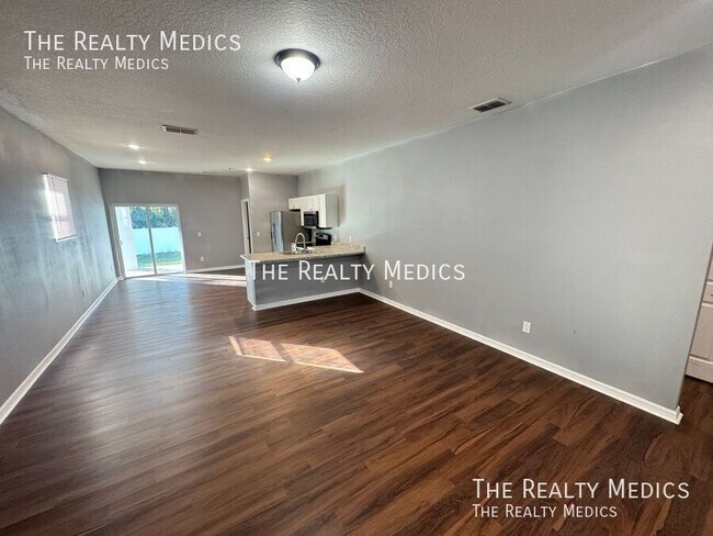 Foto del edificio - 1999 Marshall St