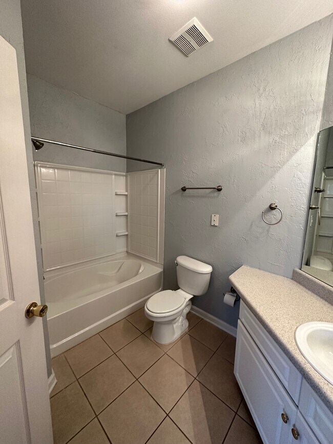 Foto del edificio - 2331 Whitemarsh Way
