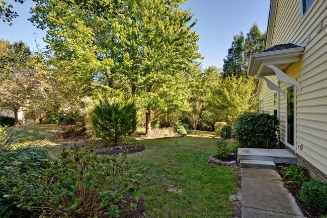 Building Photo - Peaceful Retreat in Willow Lakes