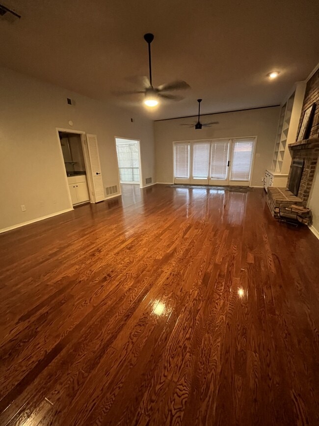 Building Photo - 1601 SW Boyles Landing Rd