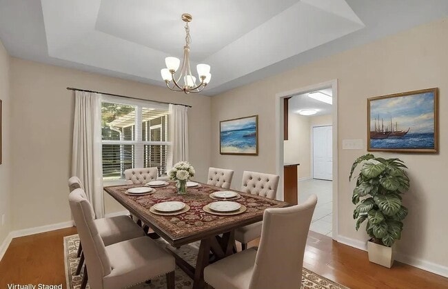 Foto del edificio - 7785 Briarcreek Rd N
