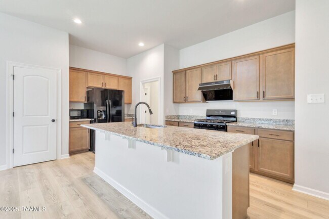 Foto del edificio - 221 Wakely Ct