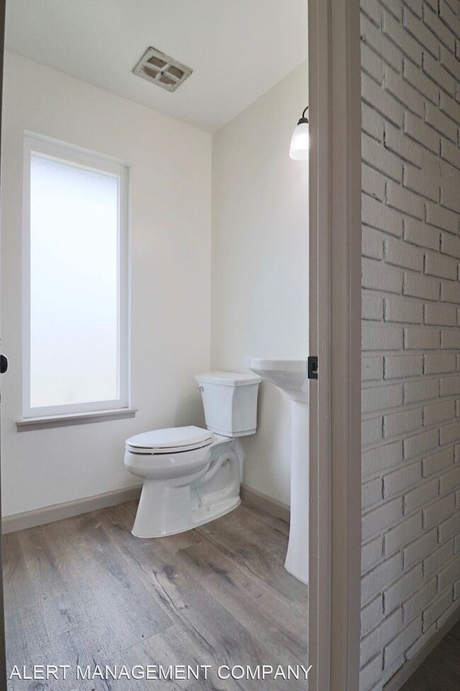 Foto del edificio - 3 br, 2 bath House - 1421 Ebb Court