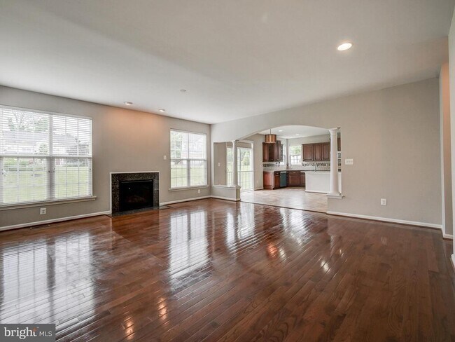 Building Photo - 2311 Whitley Rd