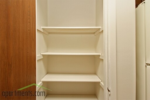 Foto del edificio - 1742 Bennett Dr