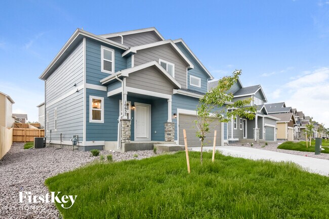 Building Photo - 10657 Luneth Dr
