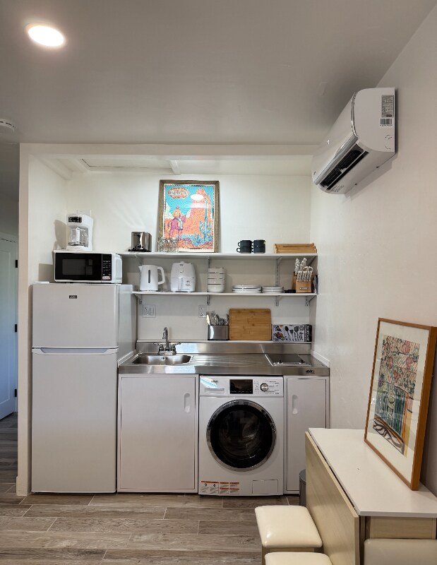 Foto del edificio - 920 E Colter St