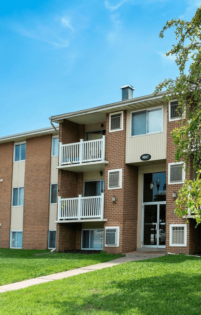 Commons at Whitemarsh Apartments in Middle River, MD