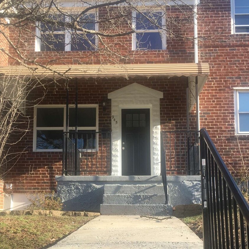 Photo - 945 St Agnes Ln (Woodlawn, MD)