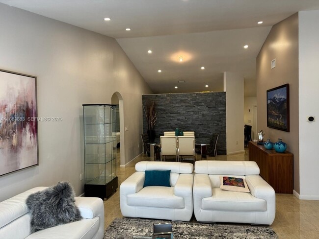 Foto del edificio - 18864 NW 89th Ct