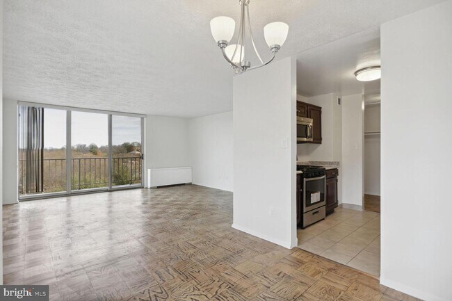 Foto del edificio - 4520 King St