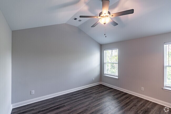3HAB, 2,5BA - 1724SF - Cypress - Primer dormitorio - The Estates at Cane Ridge