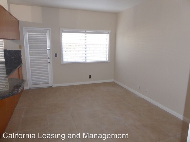 Building Photo - 3 br, 2.5 bath House - 22814 Fir Court