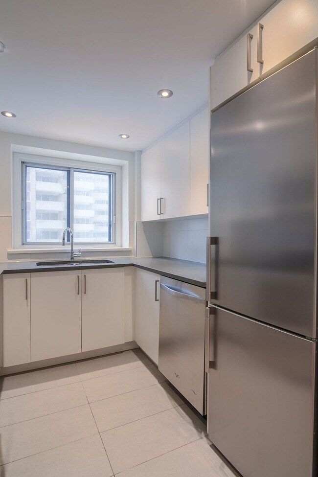 Photo du bâtiment - 3435 Rue Drummond