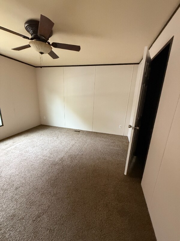 Foto del edificio - 367 Parker Lake Dr