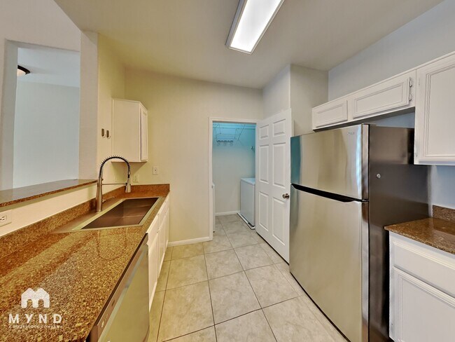Building Photo - 9975 Peace Way