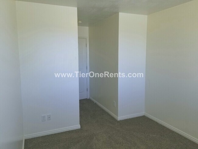 No Deposit Required For Qualified Applicants Townhouse For Rent In Salt Lake City Ut Apartments Com