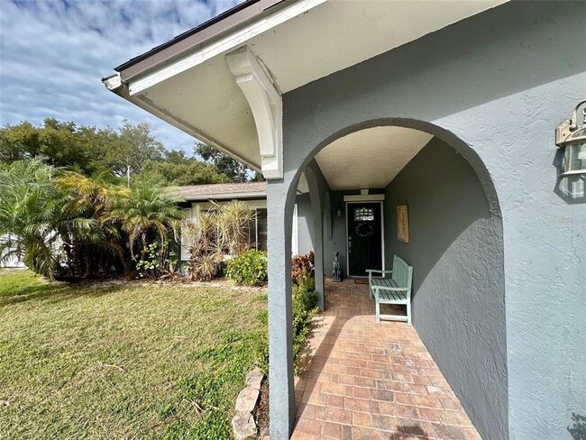 Building Photo - 3142 San Mateo St