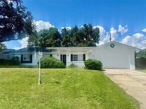 Building Photo - 141 Poe Dr