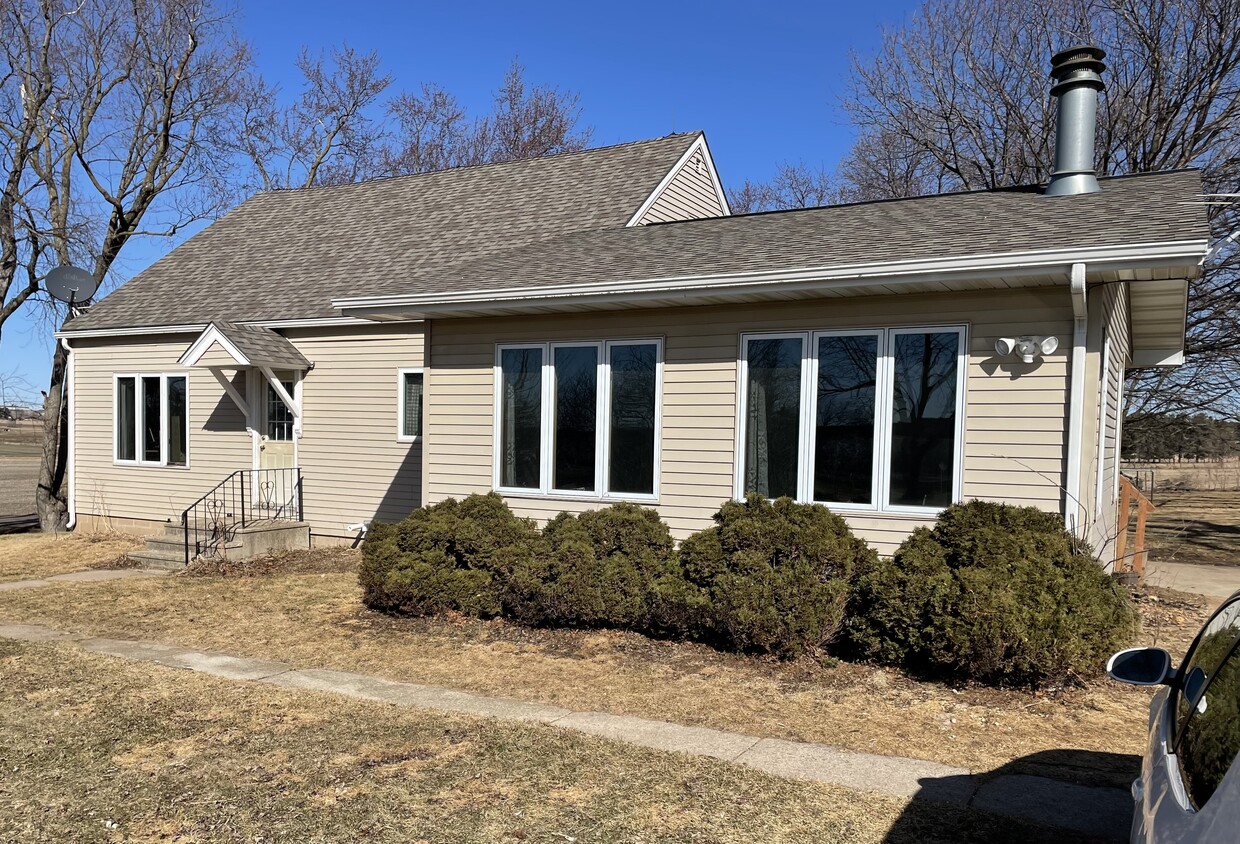 Front view of house looking east - 1559 30th Ave