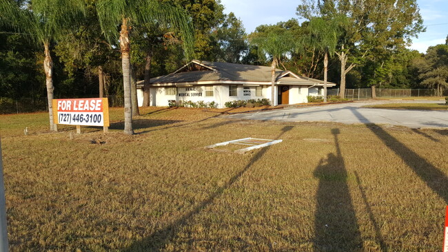 Building Photo - 12232 Little Rd