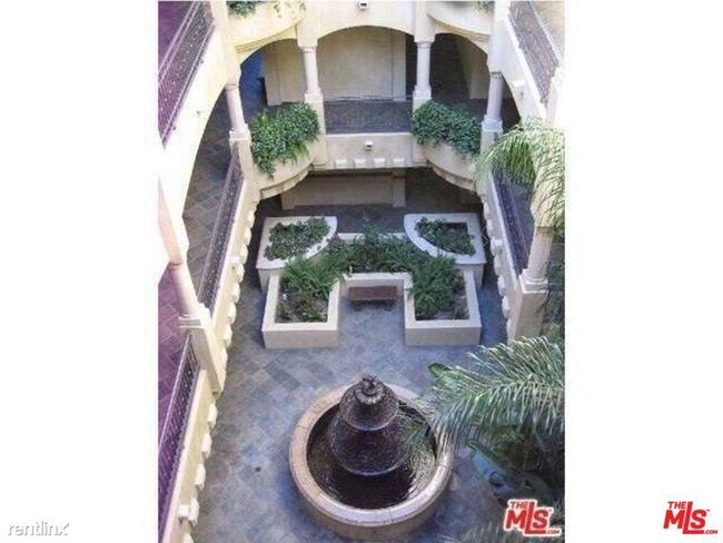 Foto del edificio - 12044 Hoffman St