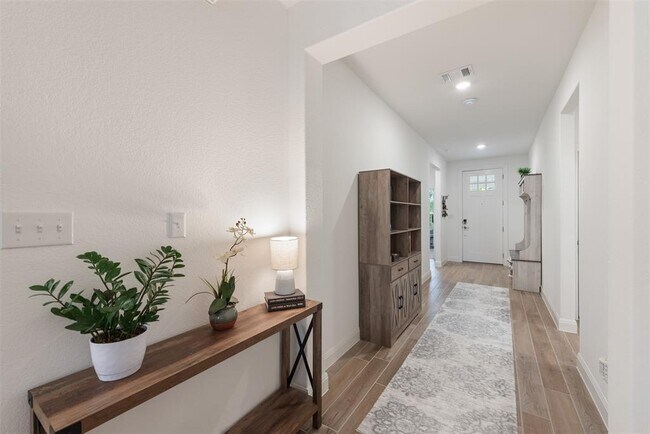 Foto del edificio - 238 Barnhill Lp